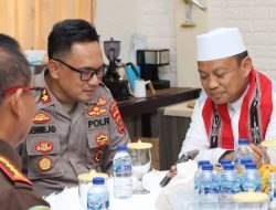 SBB Bersatu: Ustadz Dasad dan Pendeta Ridwan Ajak Warga Jaga Kedamaian