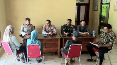 Warga Tanggamus Diduga Curi Buah Pala, Polsek Semaka Fasilitasi Rembuk Pekon
