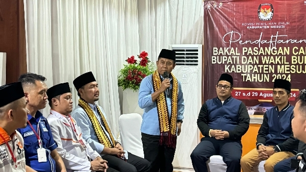 Diiringi Sholawat, Suprapto-Fuad Resmi Daftar ke KPU Mesuji