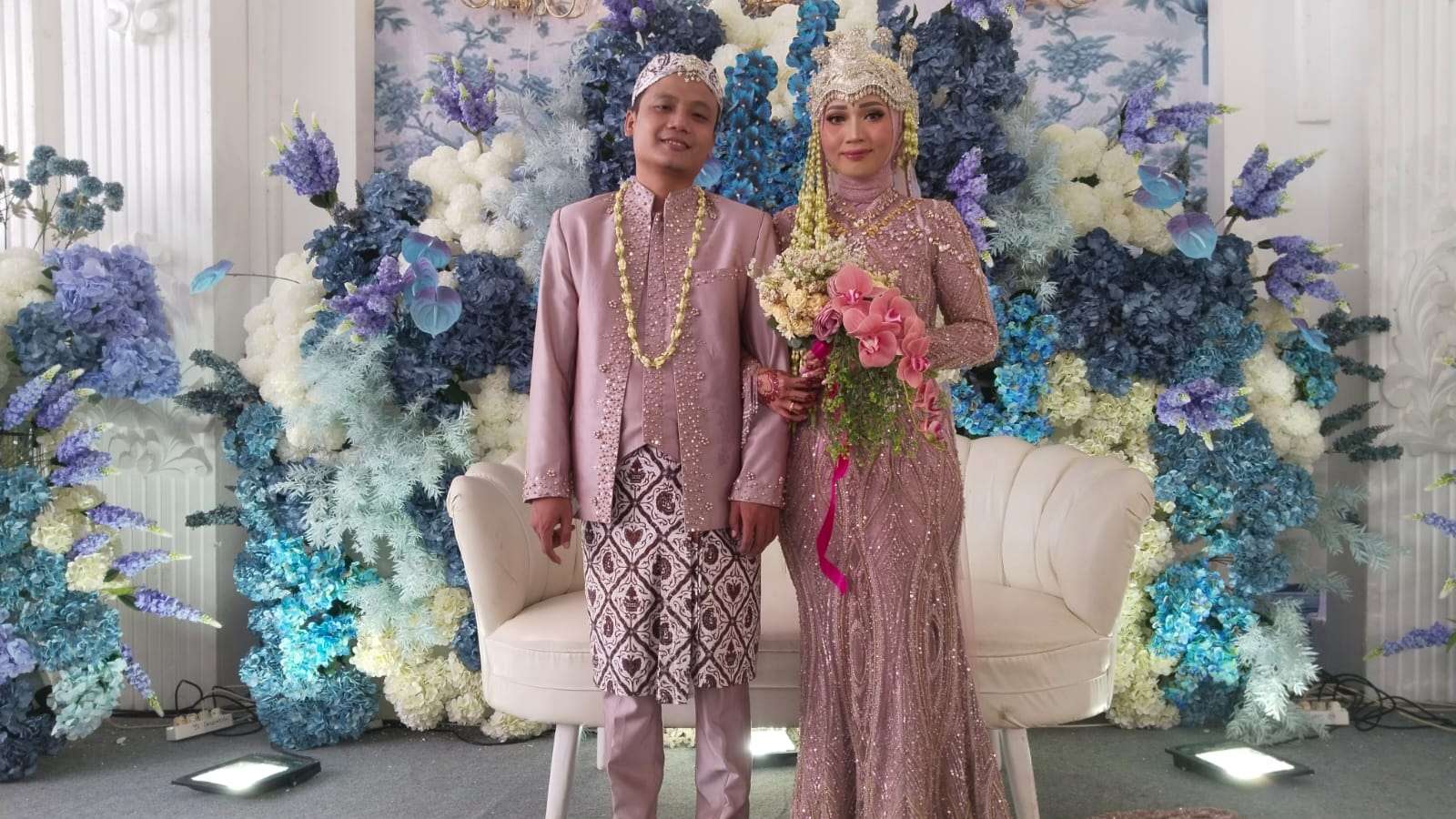 Akad Nikah Berlangsung Khidmat, M. Budi Herwanto dan Jajirotul Fitri Resmi Menjadi Pasangan Suami Istri