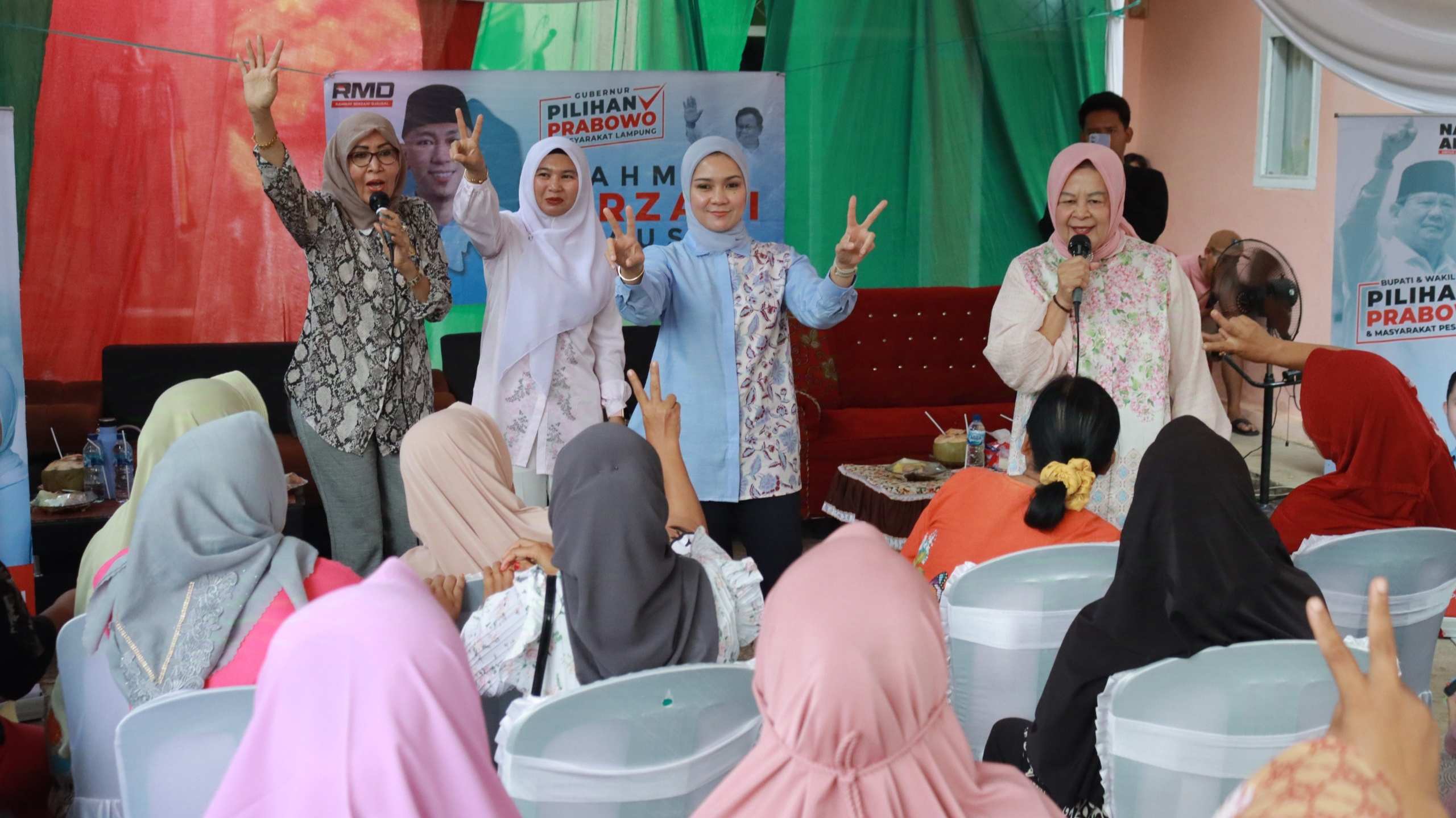 Tancap Gas, Mirza-Jihan dan Nanda-Anton Mulai Kampanye dari Desa ke Desa