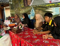 Universitas Saburai Berhasil Tingkatkan Penjualan Tapis Inuh