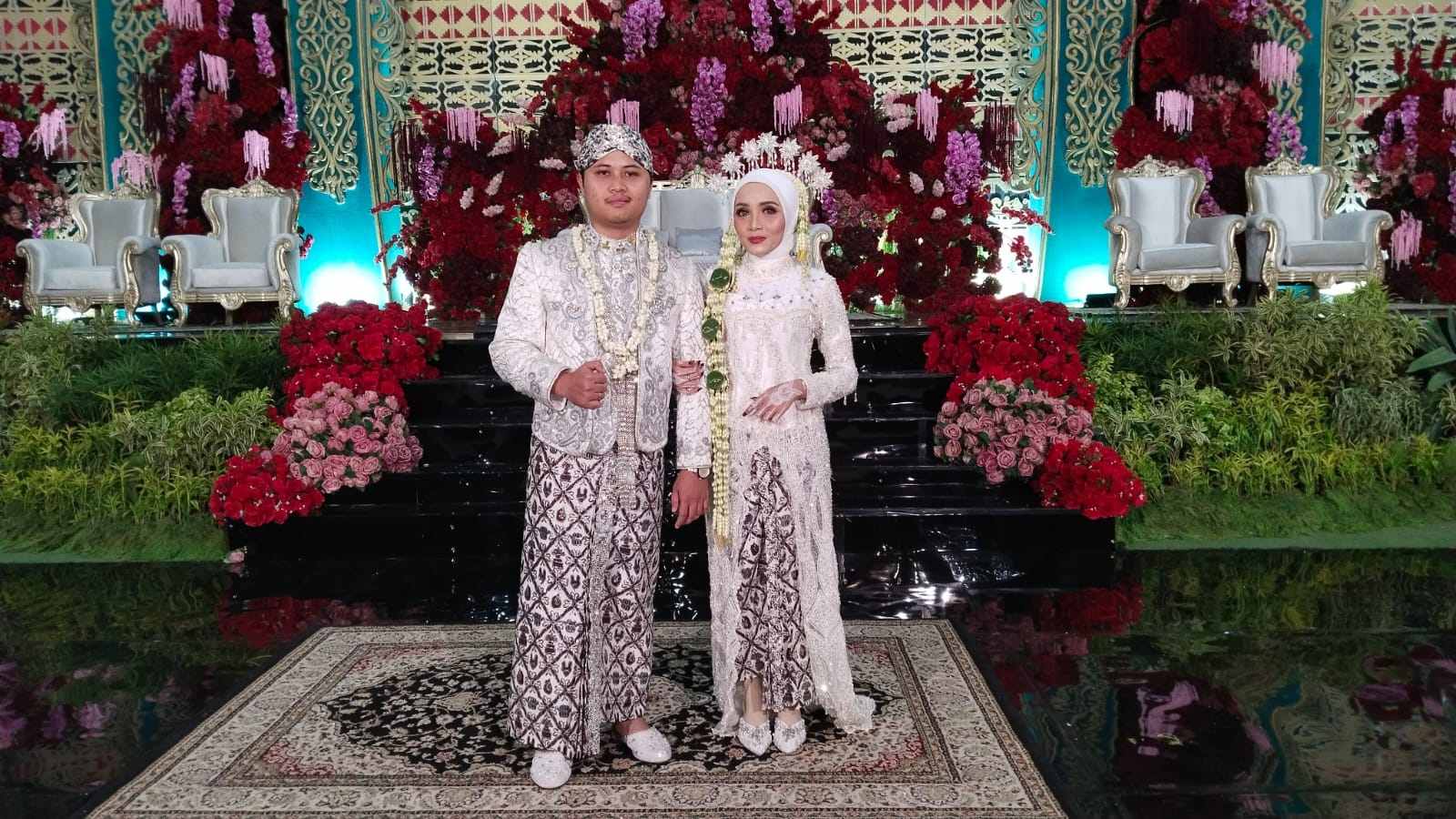 Kakanwil Kemenag Lampung Hadiri Resepsi Pernikahan Anak Kepala MAN 1 Bandarlampung