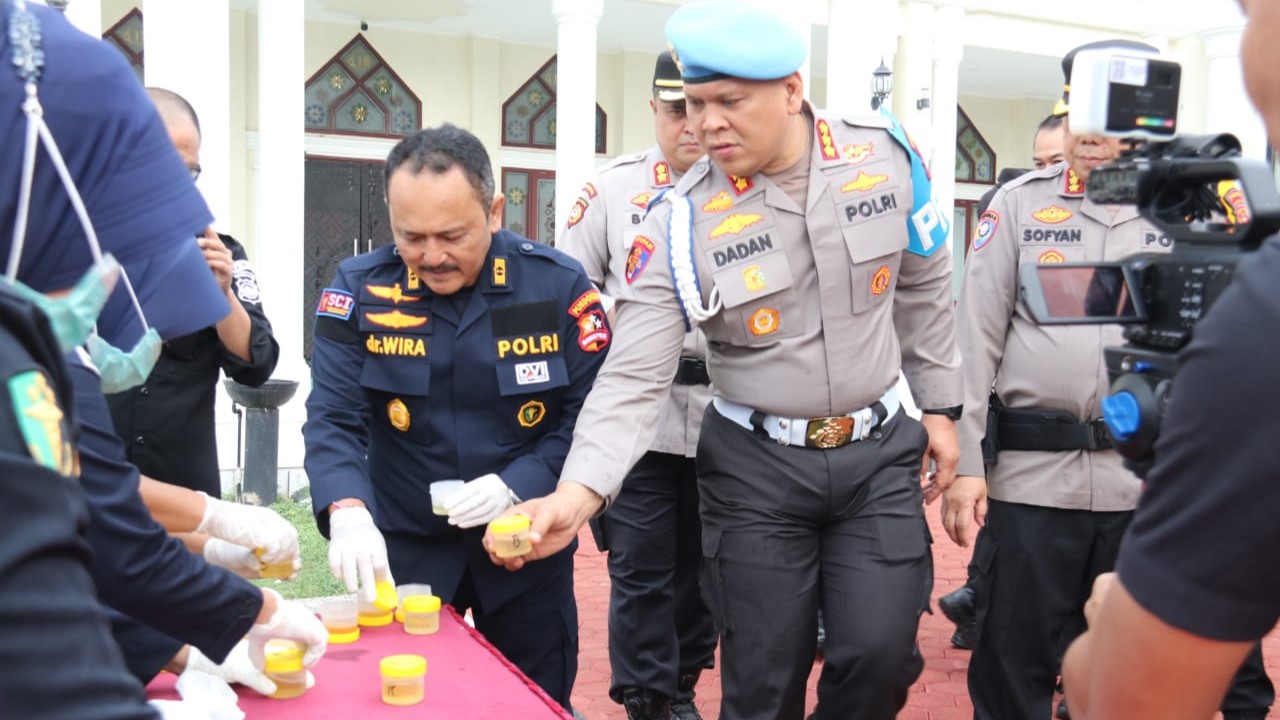 Propam Polri Gelar Gaktibplin dan Tes Urine di Polda Sumsel