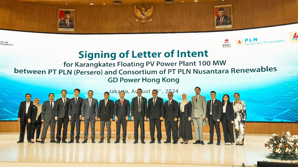 PLN Nusantara Power Kembangkan PLTS Terapung Karangkates