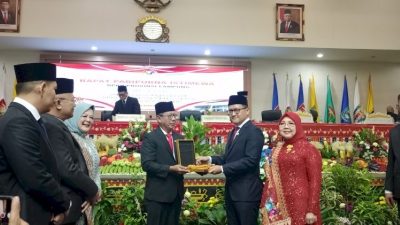 Ahmad Giri Akbar dan Kostiana Jadi Pimpinan DPRD Lampung Sementara