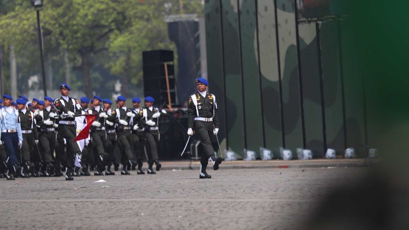 Batalyon POM TNI Bersatu Padu Sukseskan HUT Ke-79 TNI di Monas