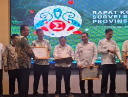 Pesisir Barat Raih Penghargaan Evaluasi Penyelenggaraan Statistik Sektoral