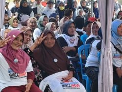 Pendukung Membludak di Kampanye Paslon Septi-Ade di Pasar Krui