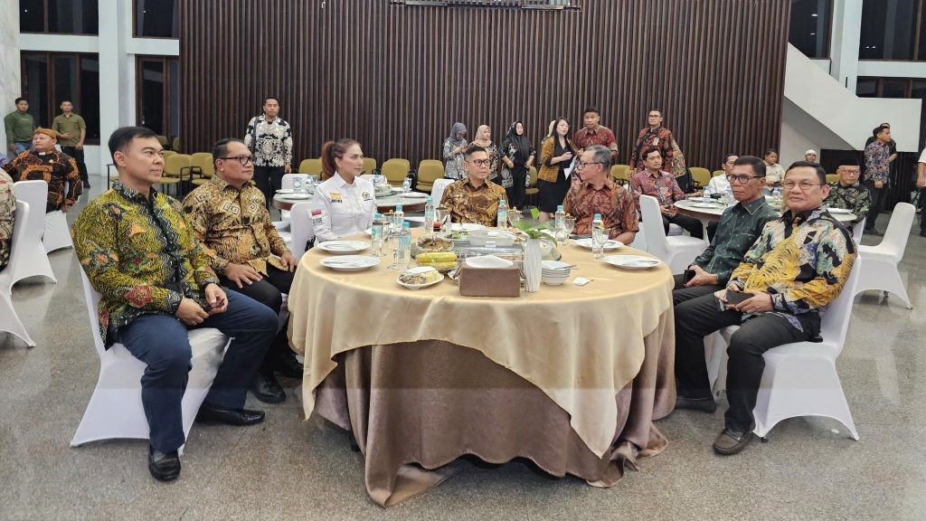 Plt Ketua Golkar Lampung Adies Kadir Sambangi Provinsi Lampung