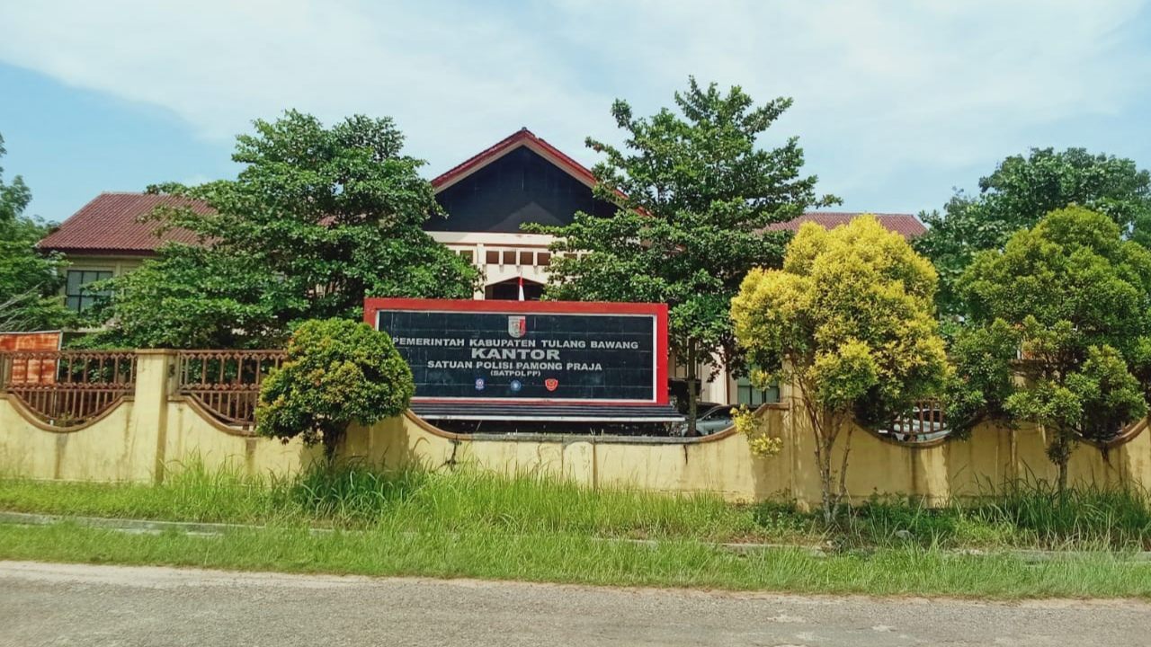 Pegawai Satpol PP Tulang Bawang Diberhentikan, Laporkan Pj Sekda ke Bawaslu