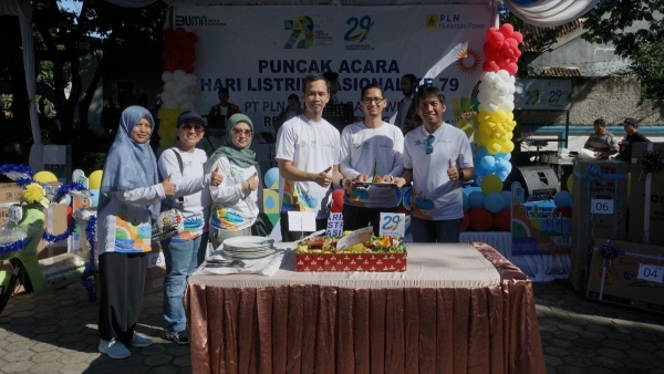 PLN Nusantara Power Regional Lampung Gelar Fun Walk Meriahkan Hari Listrik Nasional