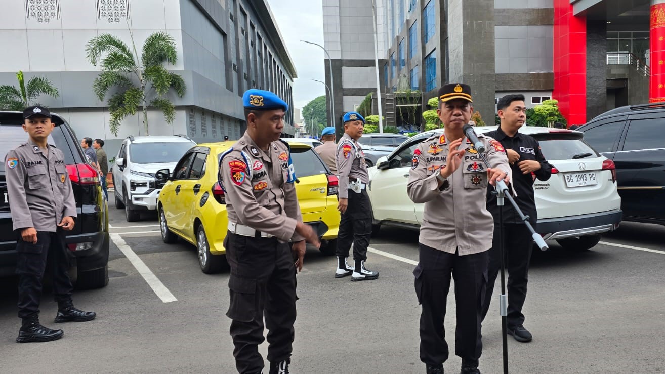 Propam Polda Sumsel Periksa Handphone Anggota, Cegah Judi Online