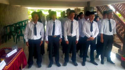 35 Anggota KPPS Pekon Kotaagung Dilantik