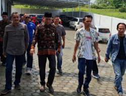 LSM dan Ormas Pesawaran Pertanyakan Keabsahan Dokumen Pendidikan Calon Bupati ke DKPP