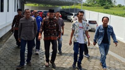LSM dan Ormas Pesawaran Pertanyakan Keabsahan Dokumen Pendidikan Calon Bupati ke DKPP