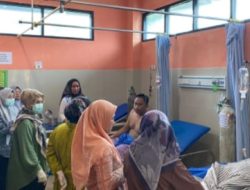 Tiga Wisatawan Terseret Ombak di Pantai Ilahan Pesisir Barat, Dua Selamat