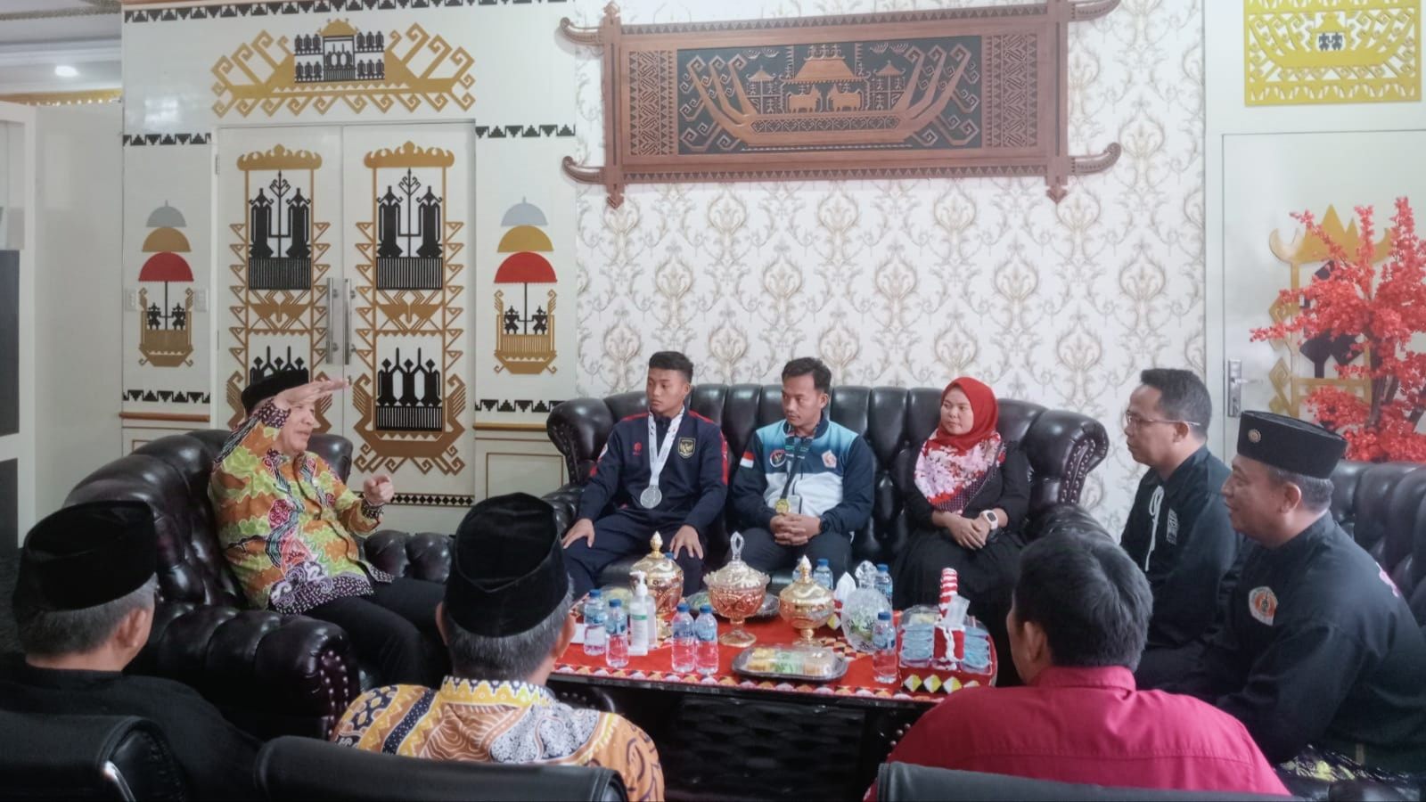 Tanggamus Bangga! Dua Atlet Pencak Silat Raih Emas dan Perak di Kancah Internasional
