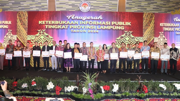 Lampung Maju dalam Keterbukaan Informasi, Banyak Instansi Raih Anugerah