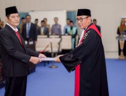 Pieter Resmi Jabat Wakil Ketua I DPRD Pesisir Barat, Zulqoini Harap Tingkatkan Sinergitas