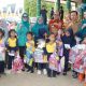 Disambut Meriah, PjbGubernur Samsudin Bermain Bersama Anak-Anak PAUD Pringsewu