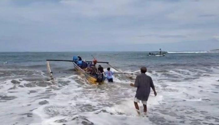 Polres Pesisir Barat Berkomitmen Basmi Ilegal Fishing, Tangkap Pelaku Penyelundupan BBL