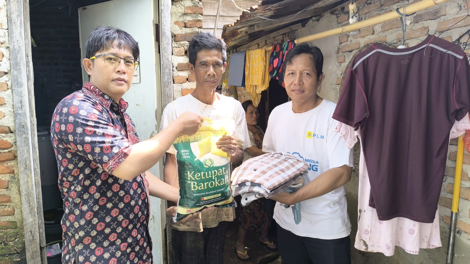 Taring Lampung Bantu Korban Terdampak Banjir di Kota Bandar Lampung