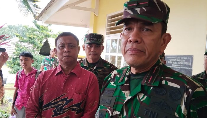 Korem 043/Gatam Gelar Makan Siang Bergizi Bersama Siswa SLB Dharma Bakti
