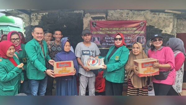 TP Sriwijaya dan Srikandi Ulurkan Tangan untuk Korban Banjir Kota Karang