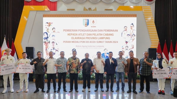 Pj Gubernur Lampung Apresiasi Atlet Berprestasi, Berikan Bonus Rp19,98 Miliar