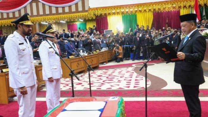 Mendagri Lantik Muzakir Manaf-Fadhlullah sebagai Gubernur dan Wakil Gubernur Aceh