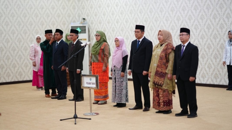Rektor Unila Lantik Pejabat Baru Tahap Tiga Berdasarkan Perubahan SOTK