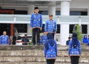 Bupati Pesibar Pimpin Apel Mingguan, Tekankan Disiplin dan Kekompakan