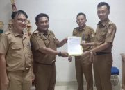 Dinas Komunikasi dan Informatika Serahkan Aplikasi SIBETE untuk Efisiensi Administrasi di Tulang Bawang