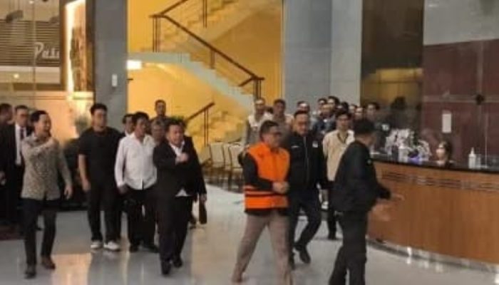 KPK Tahan Sekjen PDIP Hasto Kristiyanto