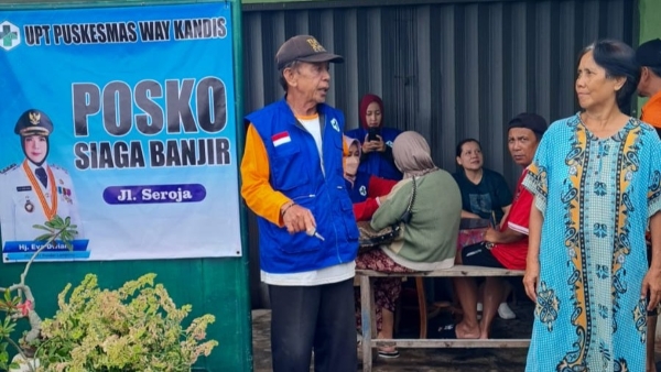 Eva Dwiana Gerak Cepat Atasi Dampak Banjir di Tanjung Senang