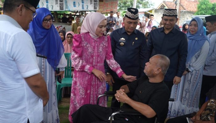 Ramadan Berkah, Wulan Sari Mirza Salurkan Bantuan di Kota Metro