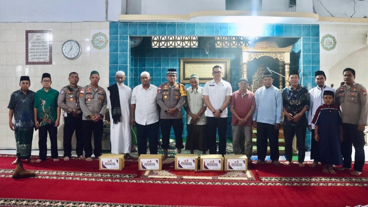 Polres Sangihe Gelar Jumat Keliling, Pererat Silaturahmi dengan Masyarakat
