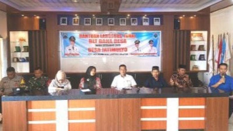 72 KPM Desa Jatimulyo Terima BLT, Kades Sumardi: Manfaatkan untuk Kebutuhan Idul Fitri