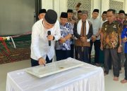 Bupati Dendi Ramadhona Resmikan Masjid Al-Muttaqin Pemkab Pesawaran