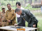 Bupati Pesawaran Dendi Ramadhona Hadiri Peresmian dan Serah Terima Jalan Pantai Mutun dari The Hurun