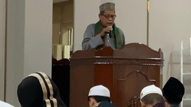 Kultum Tarawih di Masjid Al Bakrie: Ilmu dan Infak Beri Pahala Luar Biasa