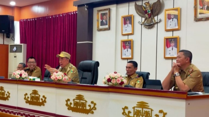 Bupati Tanggamus Pimpin Rakor Perdana, Tekankan Disiplin ASN dan Honorer