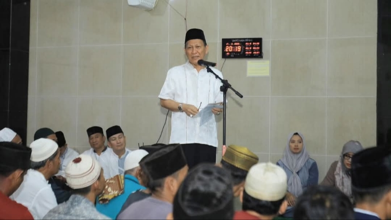 Bupati Tulang Bawang Gelar Tarawih dan Beri Kultum di Rutan Menggala, Ajak Warga Binaan Introspeksi Diri