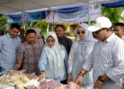 Stabilkan Harga Pangan, Wakil Bupati Pantau Langsung Operasi Pasar Murah