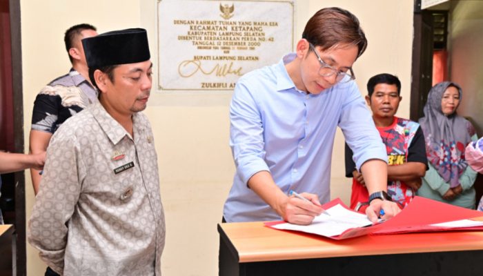 Bupati Lampung Selatan Tinjau Langsung Pelayanan Publik di Dua Kecamatan