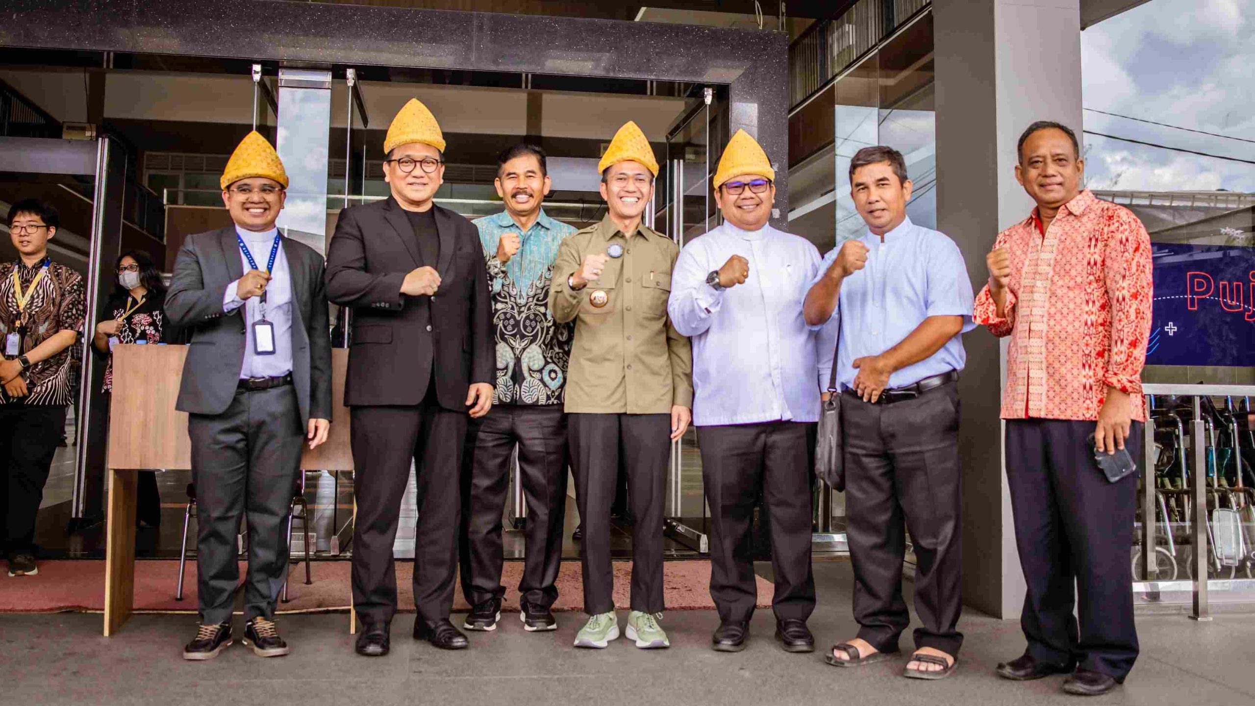 Walikota Palembang Resmikan PKBM Sekolah Bintang dan Miracle, Tingkatkan Akses Pendidikan Inklusif