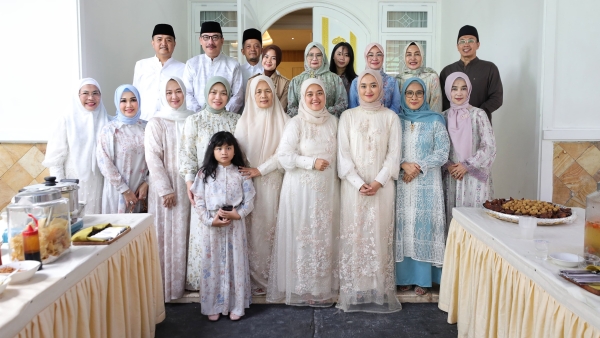 Silaturahmi Idul Fitri, Wagub Jihan Buka Rumah Dinas untuk Warga Lampung