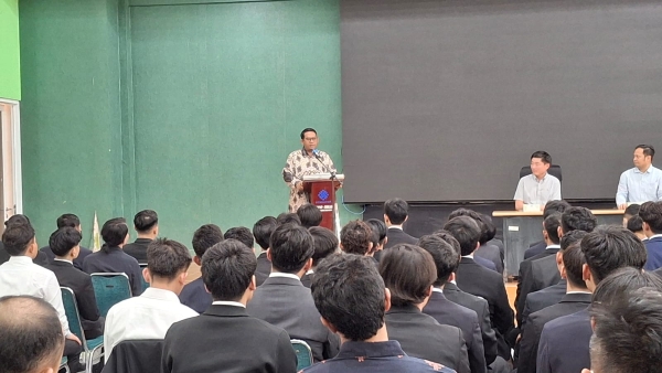 Stafsus Kemnaker Sambut Alumni Magang Jepang, Beri Modal Usaha