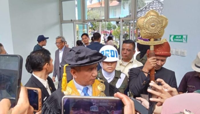 Unsri Pecahkan Rekor Wisuda Terbanyak dalam Sehari, Lebih dari 700 Lulusan Raih Predikat Pujian